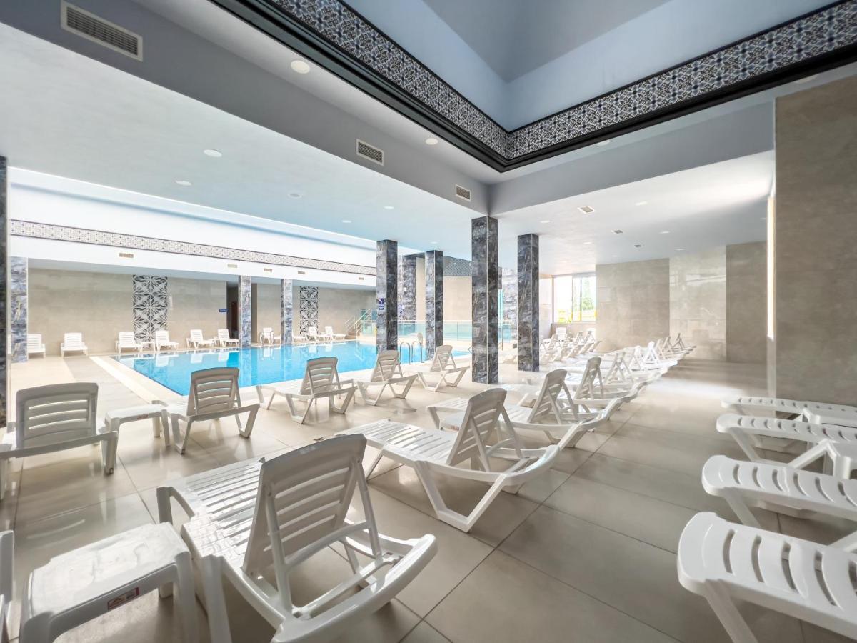 Colossae Thermal 5* Карахайит